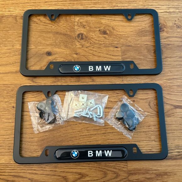 BMW License Plate Frame in Black Set of 2 NWT - Picture 1 of 5